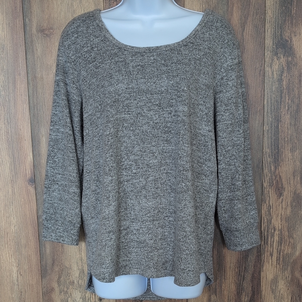 No Boundaries Gray Wide Neck Sweater XL                   P105